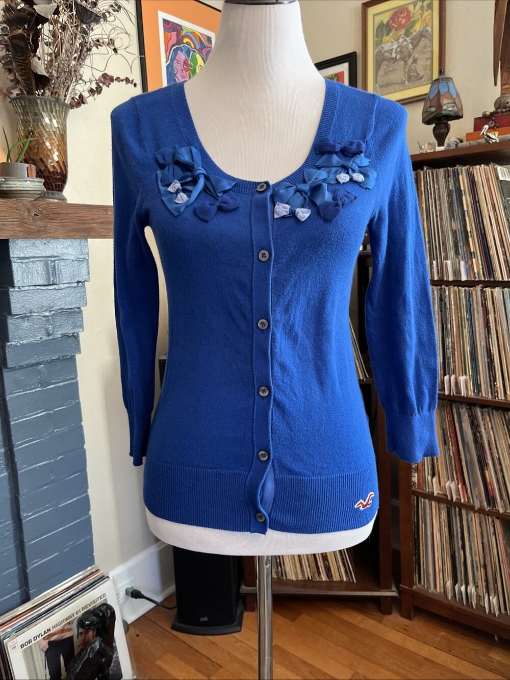 VTG Y2k Hollister L Blue coquette preppy Appliqué Bow cardigan button Sweater